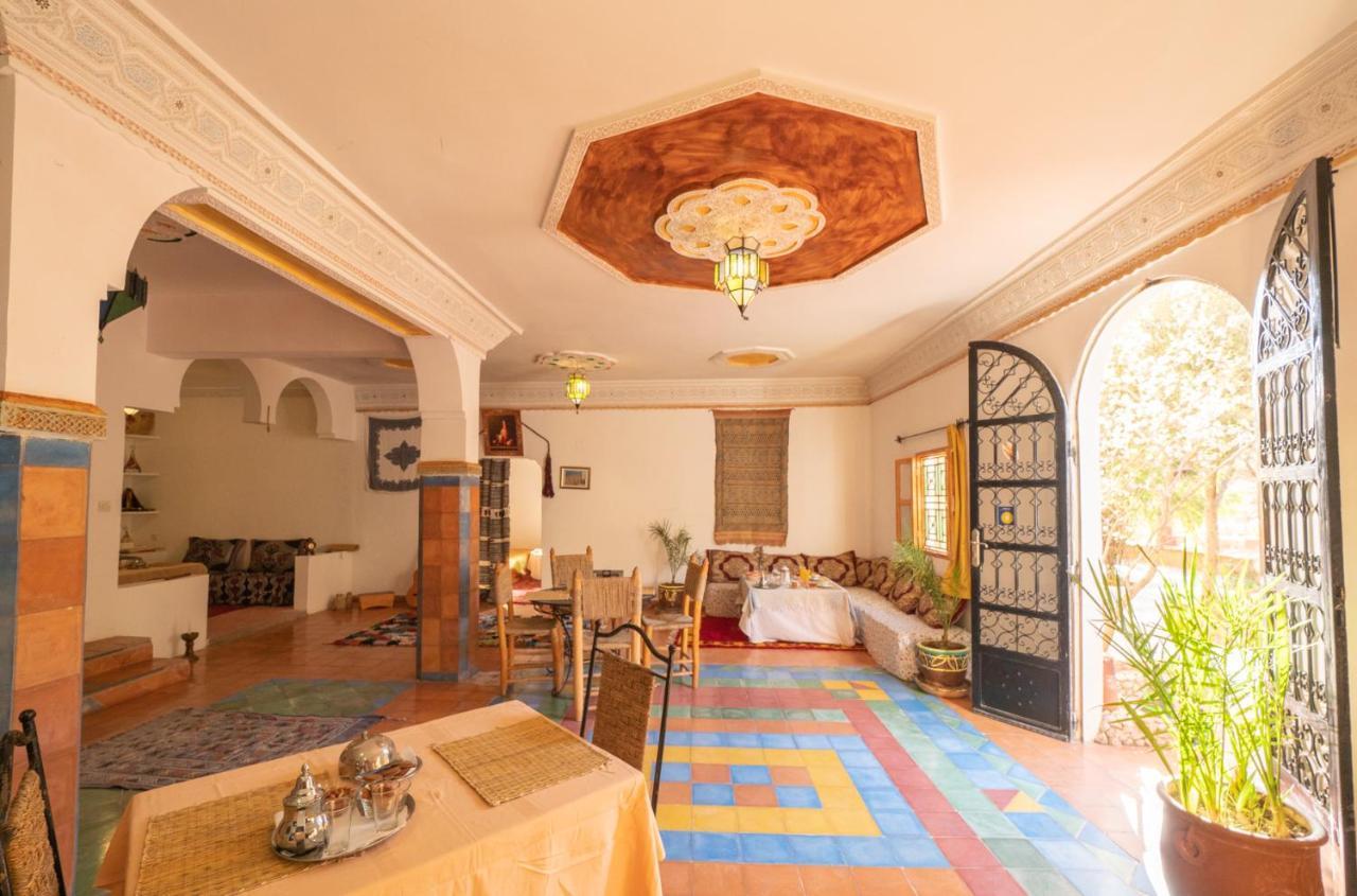 Riad Kasbah Des Roches Akhendachou n'Ait Ouffi Buitenkant foto