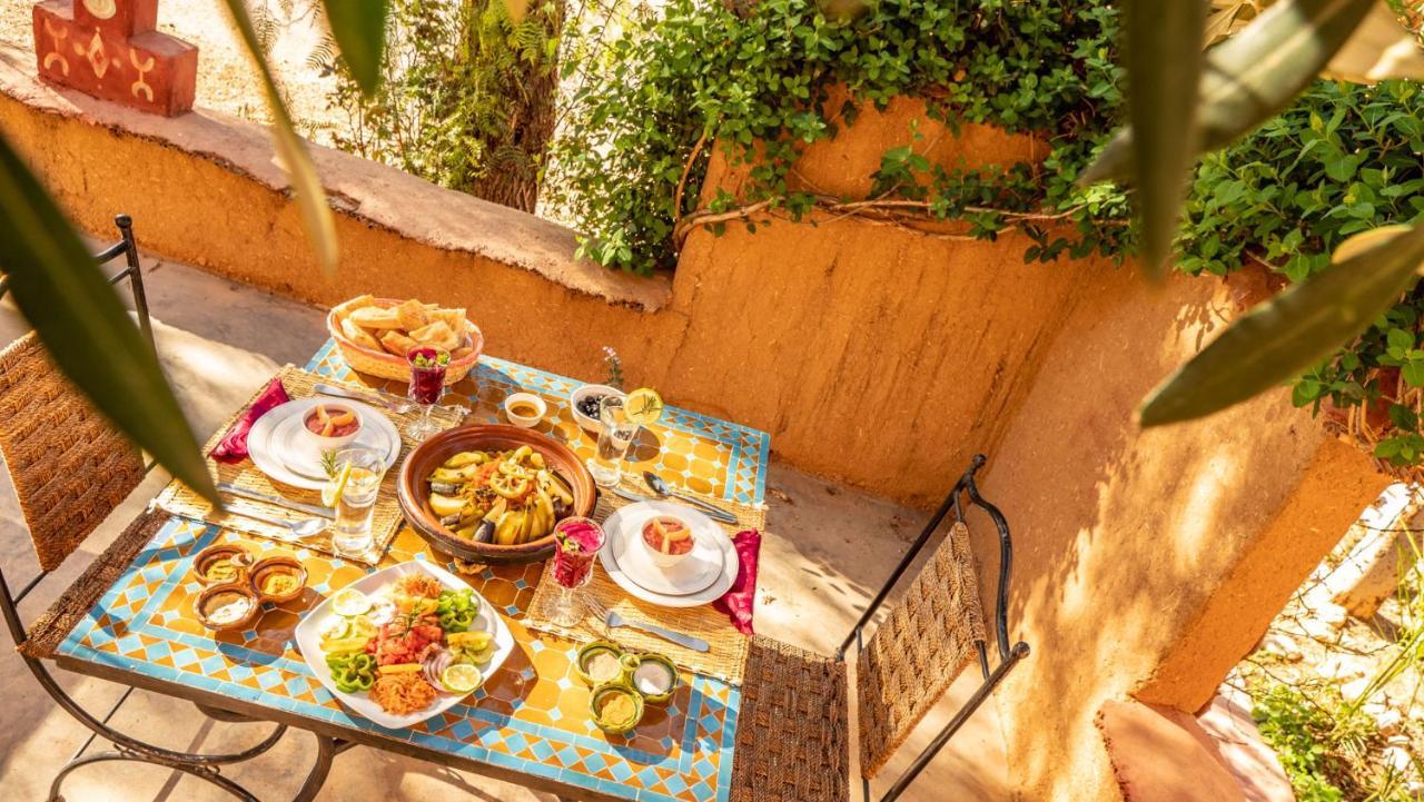 Riad Kasbah Des Roches Akhendachou n'Ait Ouffi Buitenkant foto