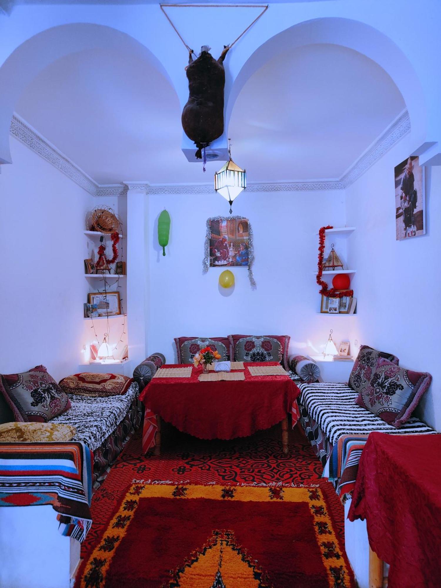 Riad Kasbah Des Roches Akhendachou n'Ait Ouffi Buitenkant foto