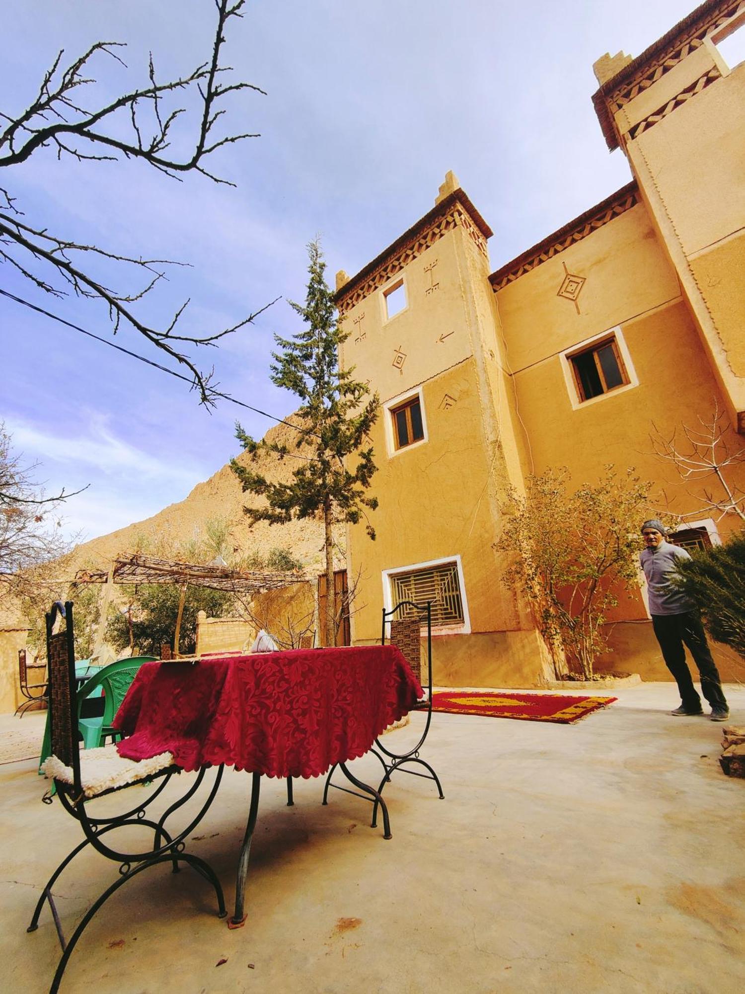 Riad Kasbah Des Roches Akhendachou n'Ait Ouffi Buitenkant foto