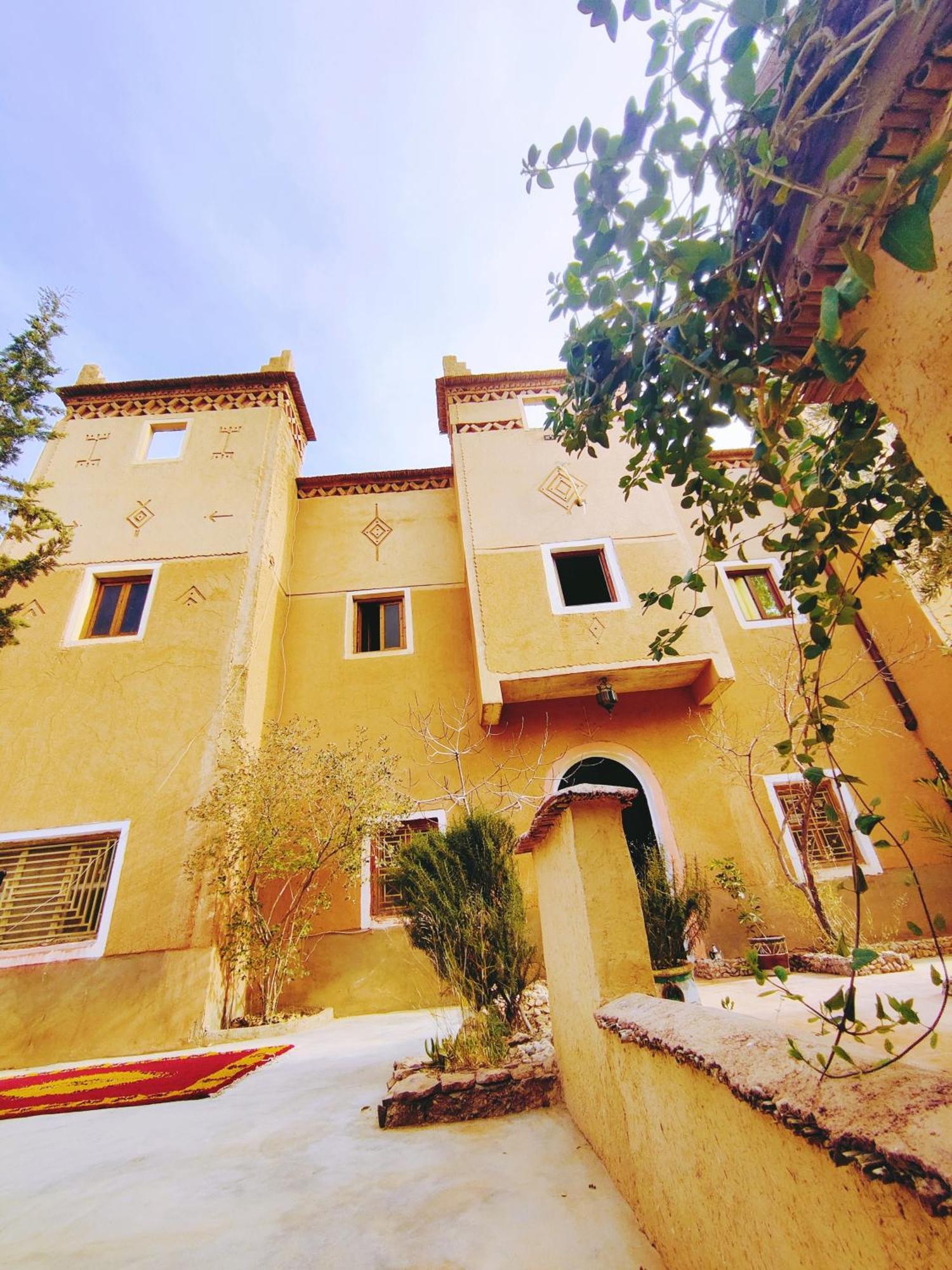 Riad Kasbah Des Roches Akhendachou n'Ait Ouffi Buitenkant foto