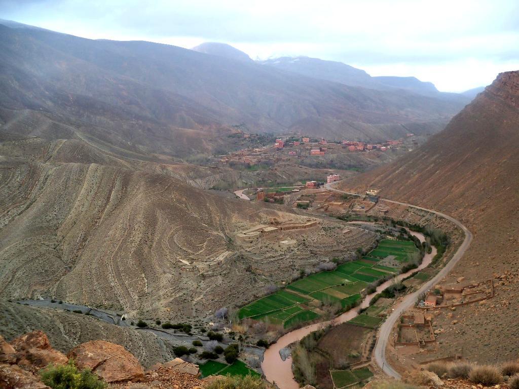 Riad Kasbah Des Roches Akhendachou n'Ait Ouffi Buitenkant foto
